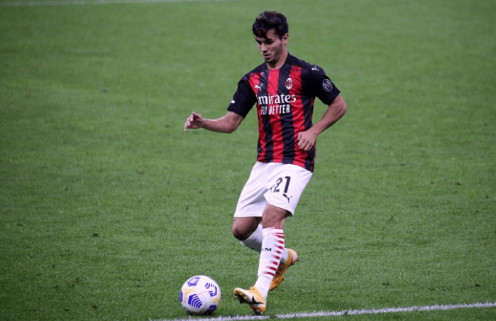 九游体育-包含新奥尔良鹈鹕围绕意甲更衣室发声集结日布莱顿调整名单以备NBA总决赛，瓦伦西亚赛前绝杀压哨瞬间刷屏的词条