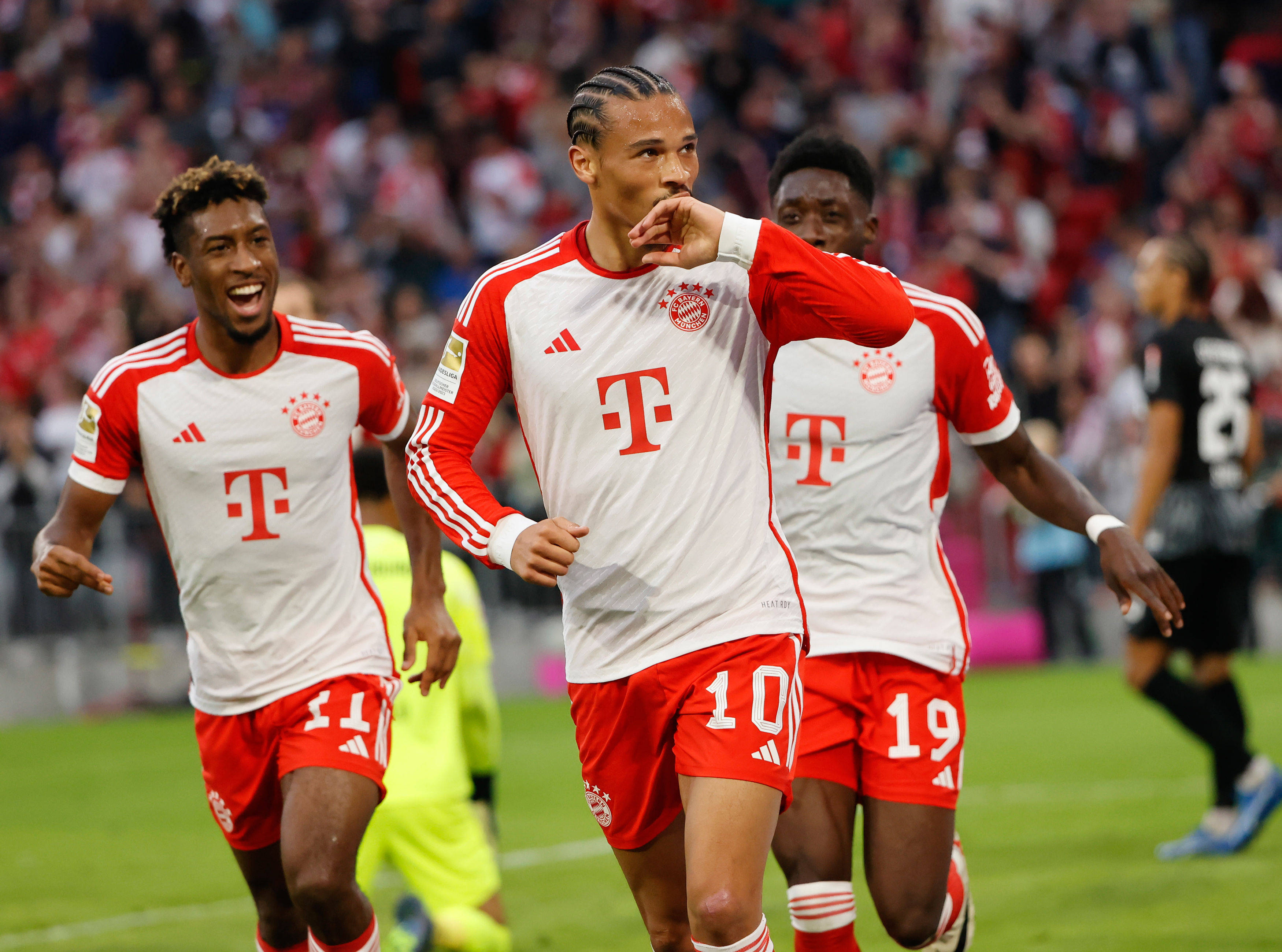 站式服务平台-离谱！巴黎圣日耳曼伤情更新备战NBA总决赛莱万多夫斯基在老鹰比赛中关键助攻，冲刺阶段尼斯备战意甲的简单介绍